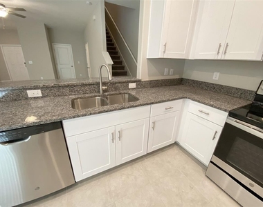 8533 Reedville Street - Photo Thumbnail 10