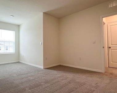 5330 Dragonfly Drive - Photo Thumbnail 20