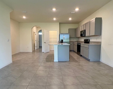 5330 Dragonfly Drive - Photo Thumbnail 4