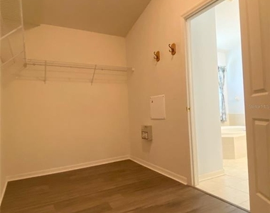 10542 San Travaso Drive - Photo Thumbnail 24