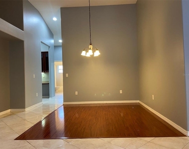 10542 San Travaso Drive - Photo Thumbnail 7