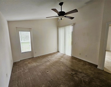 3220 Clover Blossom Circle - Photo Thumbnail 14