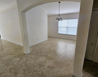 3220 Clover Blossom Circle - Photo Thumbnail 6
