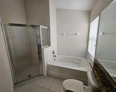 3220 Clover Blossom Circle - Photo Thumbnail 16