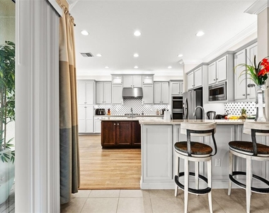 30715 Tumbleberry Street - Photo Thumbnail 2