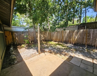 1003 Willow Pond Drive - Photo Thumbnail 21