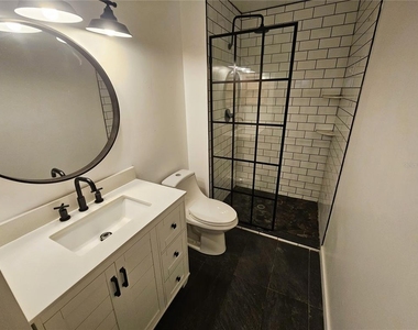 1003 Willow Pond Drive - Photo Thumbnail 19
