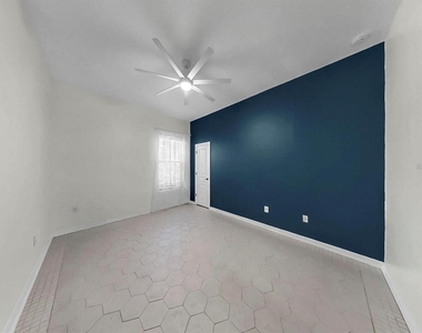5237 Brighton Shore Drive - Photo Thumbnail 33