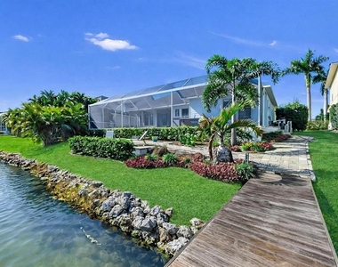 5237 Brighton Shore Drive - Photo Thumbnail 12