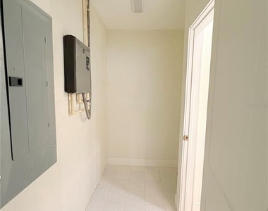 1843 Oklahoma Avenue Ne - Photo Thumbnail 18