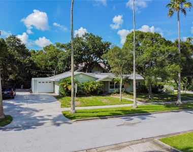 303 Wildwood Way - Photo Thumbnail 48