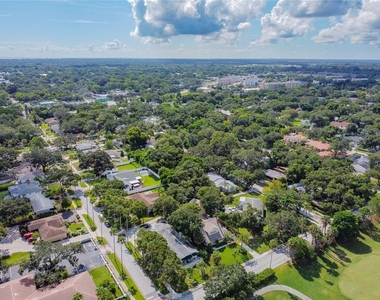 303 Wildwood Way - Photo Thumbnail 35