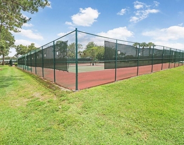 2418 New Haven Circle - Photo Thumbnail 23