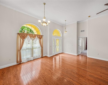 12806 Judy Street - Photo Thumbnail 8
