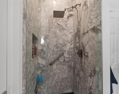 13228 Royal George Avenue - Photo Thumbnail 31
