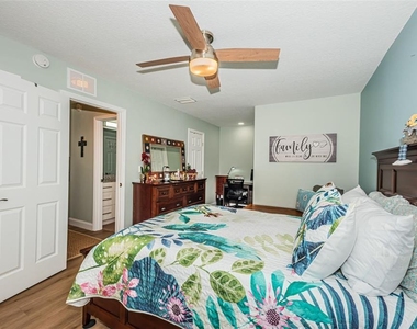 2735 Sherbrooke Lane - Photo Thumbnail 19