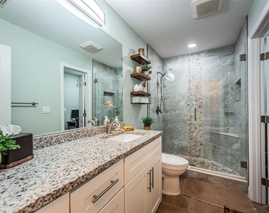 2735 Sherbrooke Lane - Photo Thumbnail 25