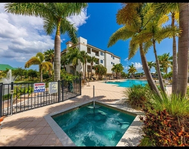 1042 Bellasol Way - Photo Thumbnail 29