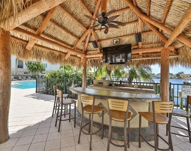 1042 Bellasol Way - Photo Thumbnail 30