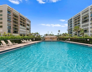 1430 Gulf Boulevard - Photo Thumbnail 40