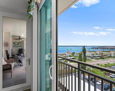 1430 Gulf Boulevard - Photo Thumbnail 16