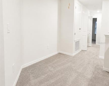 9094 Gallantree Place - Photo Thumbnail 5
