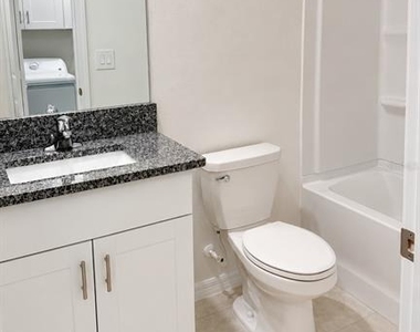9094 Gallantree Place - Photo Thumbnail 7