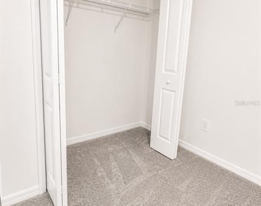 9094 Gallantree Place - Photo Thumbnail 13