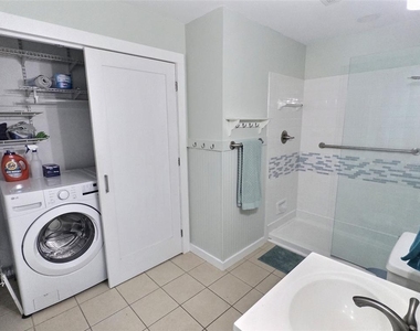 1431 Paloma Lane - Photo Thumbnail 14