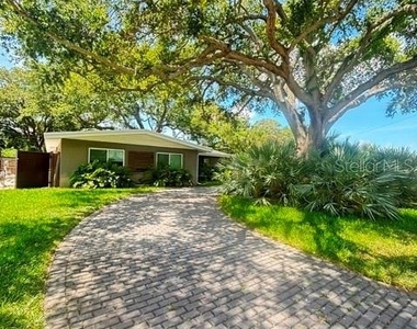9 Southwind Drive - Photo Thumbnail 2