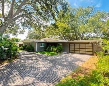 9 Southwind Drive - Photo Thumbnail 1
