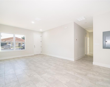 1661 Cumin Drive - Photo Thumbnail 8