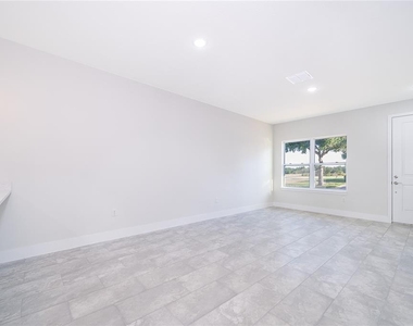 1661 Cumin Drive - Photo Thumbnail 12