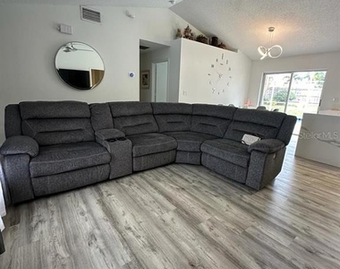152 Whitehall Street - Photo Thumbnail 5