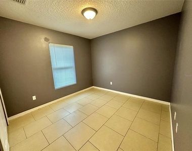 1013 King Street - Photo Thumbnail 9