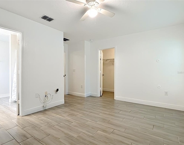 3040 Lakes Crest Avenue - Photo Thumbnail 13