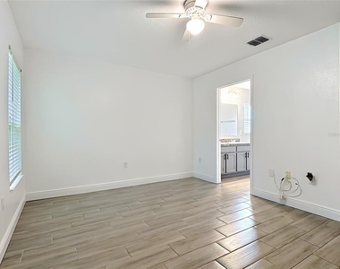 3040 Lakes Crest Avenue - Photo Thumbnail 15