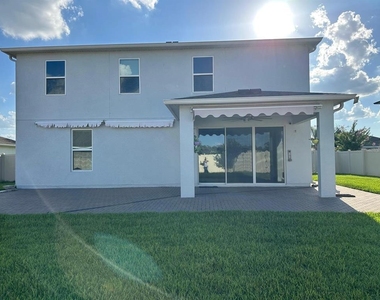 2104 Stillwood Way - Photo Thumbnail 25