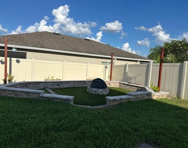 2104 Stillwood Way - Photo Thumbnail 26