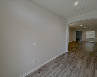 11235 Sw 54 Circle - Photo Thumbnail 16
