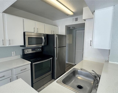 1037 S Hiawassee Road - Photo Thumbnail 3