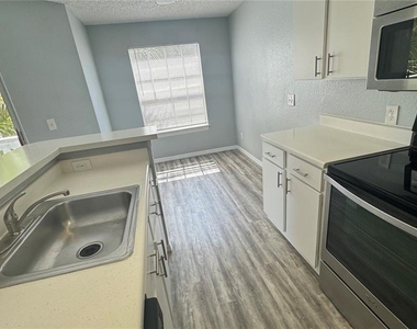 1037 S Hiawassee Road - Photo Thumbnail 8