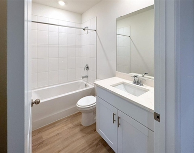 1778 Brekey Way - Photo Thumbnail 17