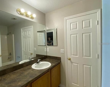 502 Blackbird Lane - Photo Thumbnail 8