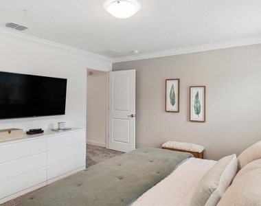2440 Reading Trail - Photo Thumbnail 19