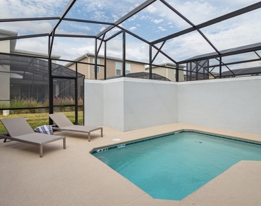 2440 Reading Trail - Photo Thumbnail 14