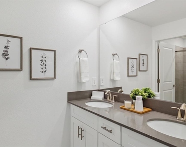 2440 Reading Trail - Photo Thumbnail 23