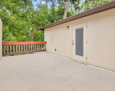 2251 Nairn Drive - Photo Thumbnail 22