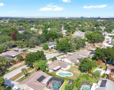 8644 Sandberry Boulevard - Photo Thumbnail 24