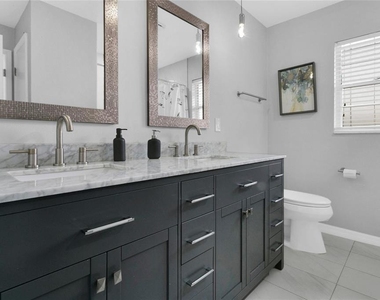 8644 Sandberry Boulevard - Photo Thumbnail 14